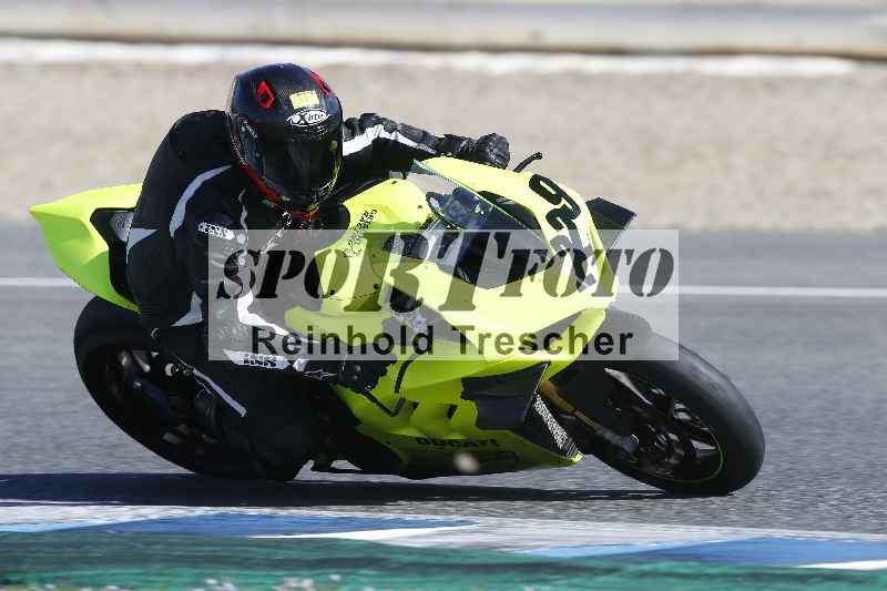 /Archiv-2024/02 29.01.-02.02.2024 Moto Center Thun Jerez/Gruppe gruen-green/229